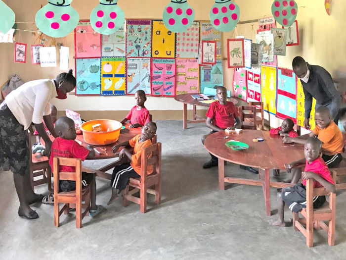 Kindern eine Chance - Unsere Projekte wachsen... Diese Fotos zeigen Neues aus Kalangalo und Busunju 