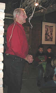 Herr Dir. Paul Kreiseder erhzählt uns wie es früher in Seeham war, als noch Flachs angebaut wurde und das Brecheln ein Ereignis war.